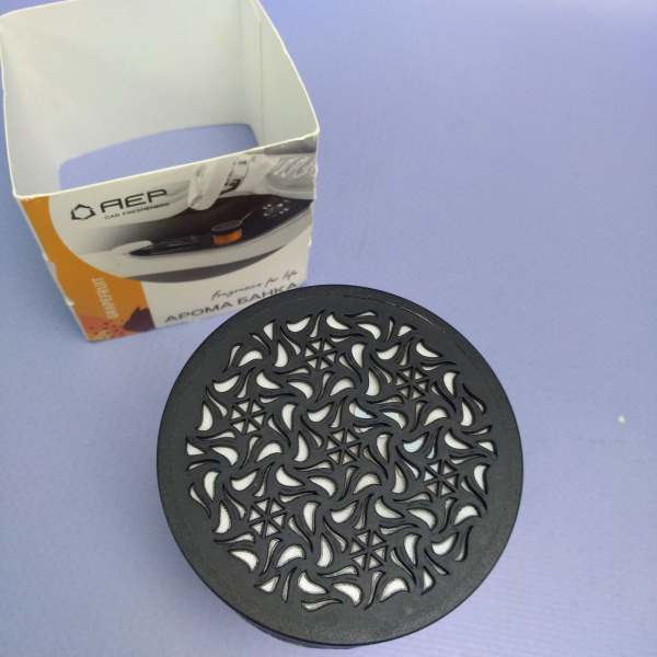 Ароматизатор - банка для автомобиля на приборную панель /  Арома Банка, действие до 45 дней